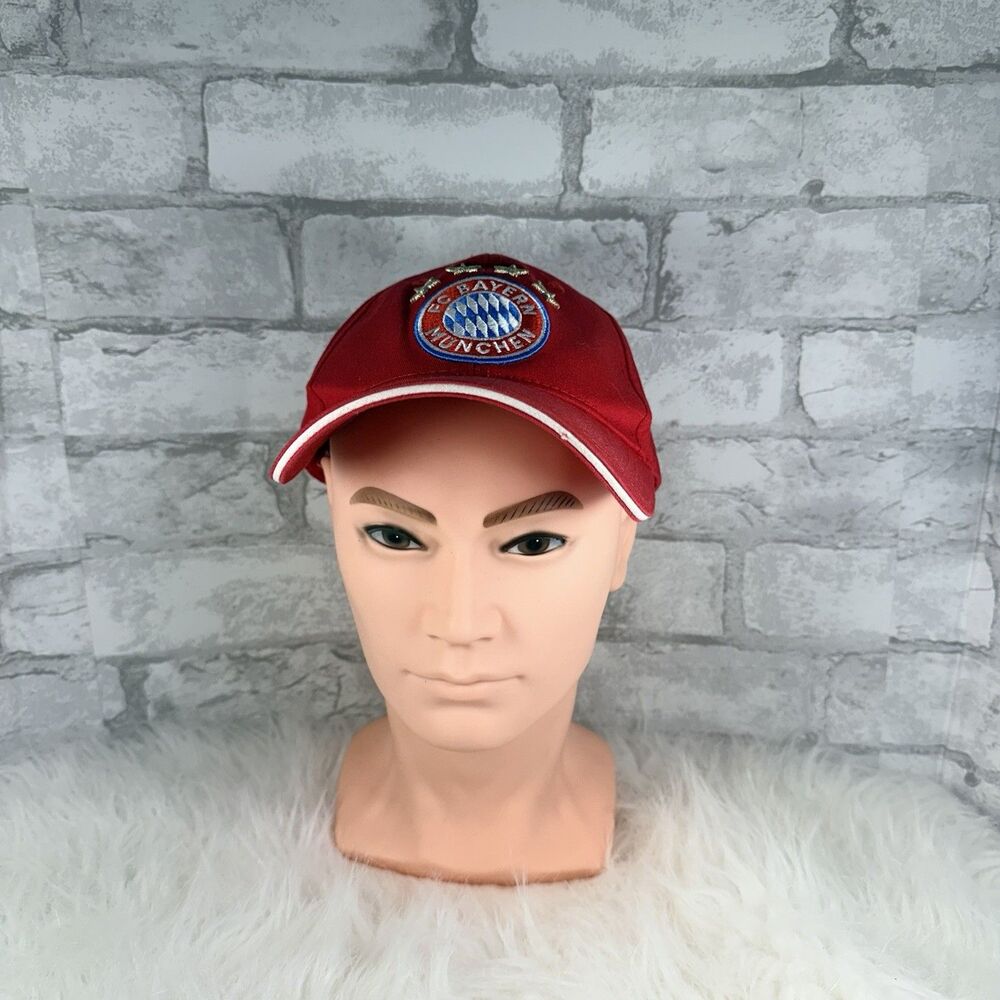 FC Bayern Munich Hat Red Adjustable Strapback Soccer Cap One Size 2016